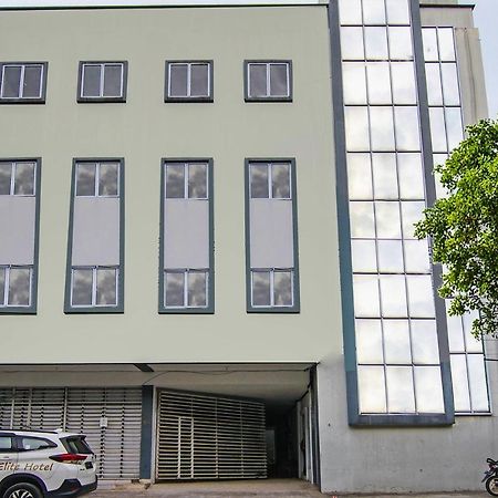 Hotel Oyo 92300 Koala House Pekanbaru Esterno foto