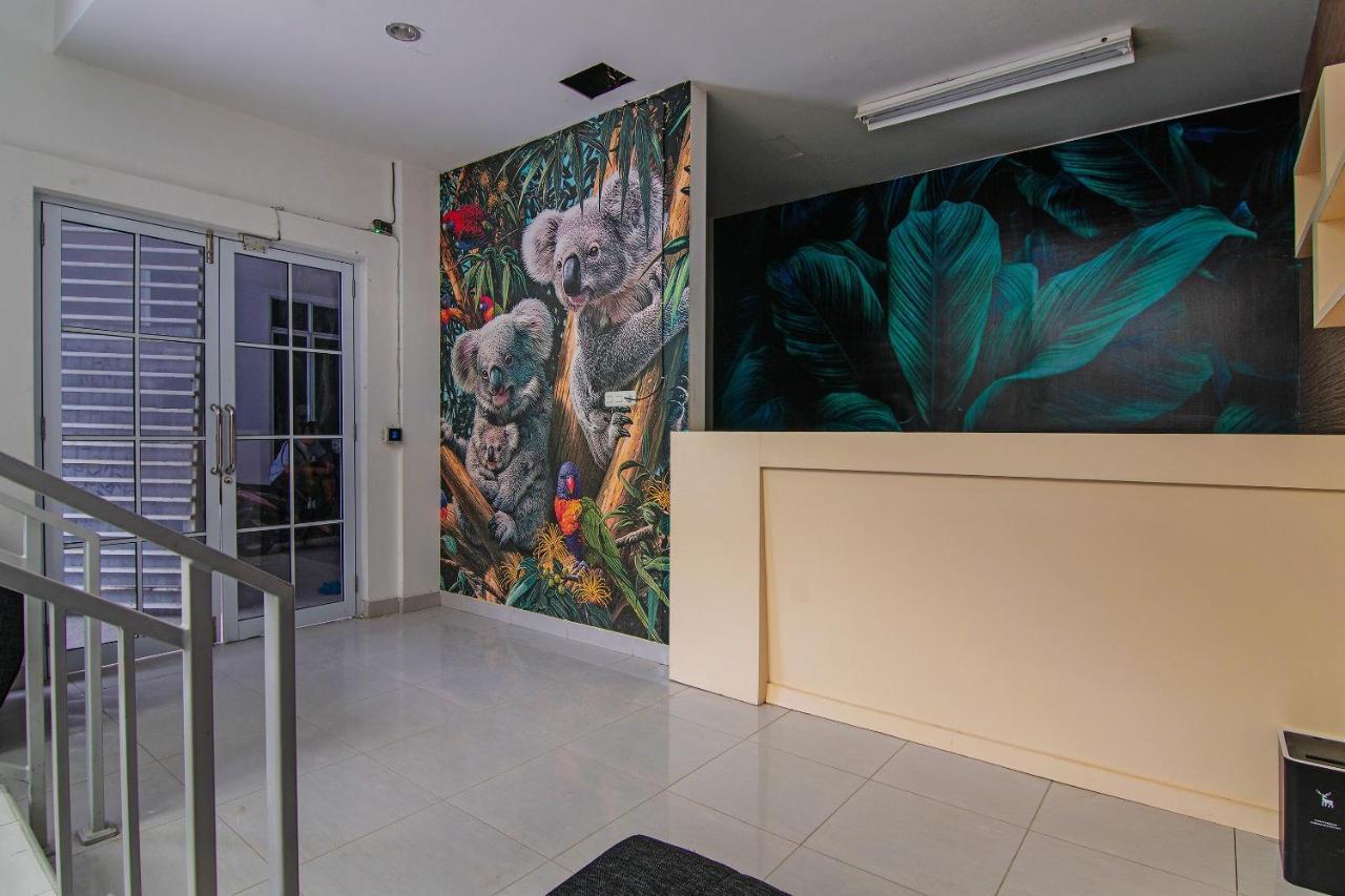 Hotel Oyo 92300 Koala House Pekanbaru Esterno foto
