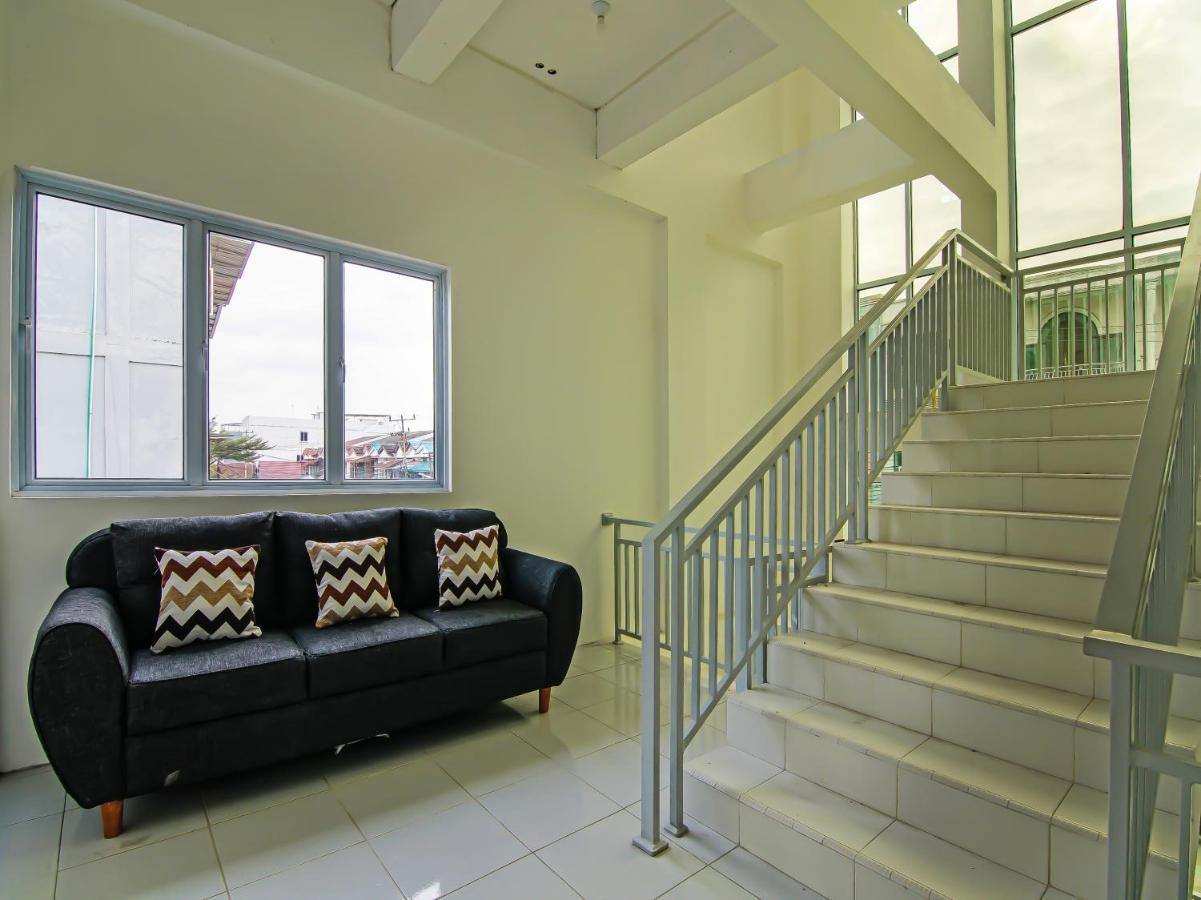 Hotel Oyo 92300 Koala House Pekanbaru Esterno foto