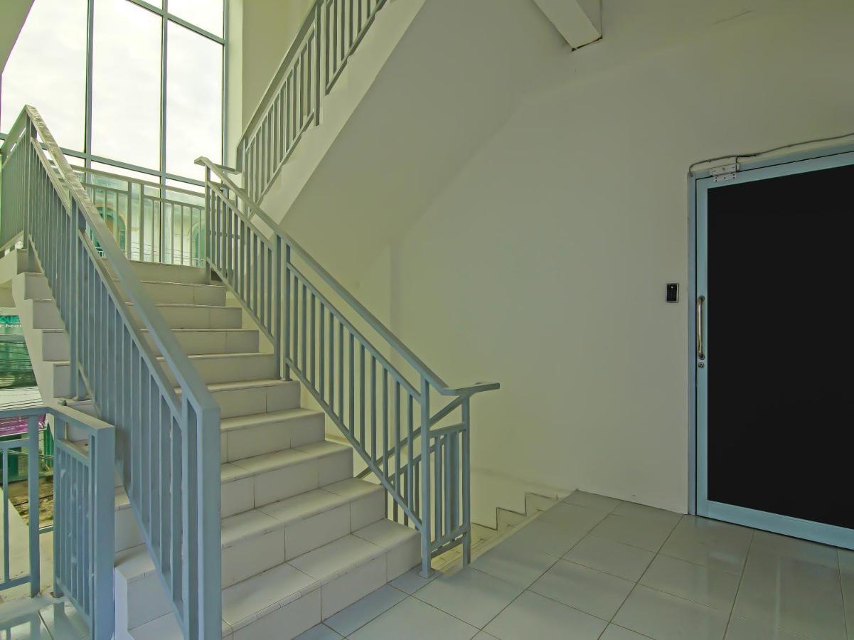 Hotel Oyo 92300 Koala House Pekanbaru Esterno foto