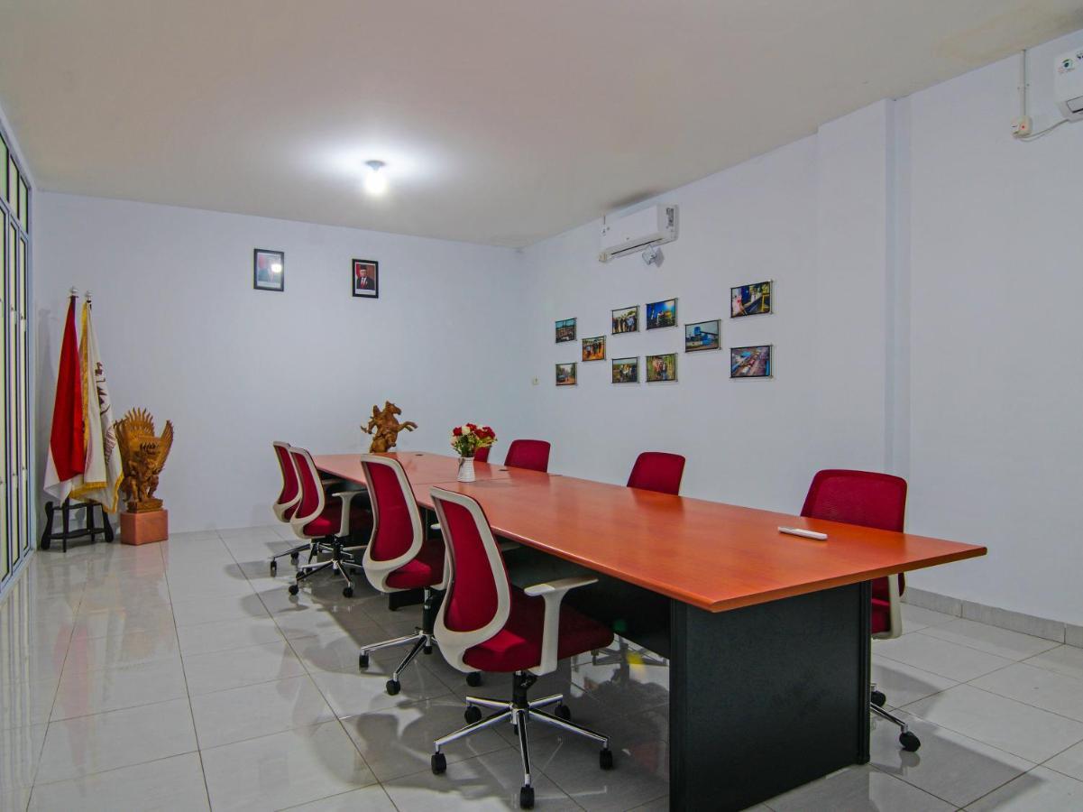 Hotel Oyo 92300 Koala House Pekanbaru Esterno foto